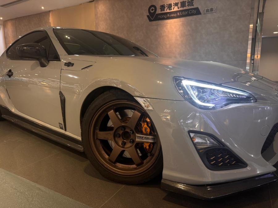 86 GT - Image 5